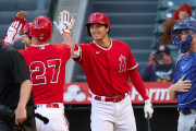 大谷翔平の131m特大2号ホームランに全米騒然！←「MVP」（海外の反応）