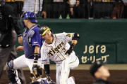 阪神大山７回大飛球はファウル、12戦本塁打なし