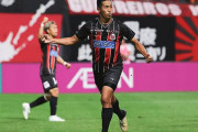 コンサドーレ札幌、ホームで川崎Fに2発完封勝利！3連勝で最下位脱出【J1第29節】