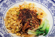 【第2の麻辣湯？】圧倒的女性の支持を集めるビャンビャン麺とは！