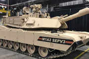 ポーランド軍、米国製のエイブラムスM1A2SEPv3戦車250両を調達…ソ連時代のT-72M戦車を更新！