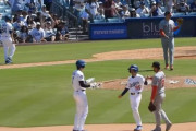 韓国人「敵軍選手も大谷に集まるのはなぜ？」大谷を囲むMLB選手たちの様子に驚きの声