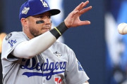 【MLB】ドジャースはロハスと「再契約するべきか？」地元メディアが問いかけ　ファンは「もう1年働く権利を得たはず」