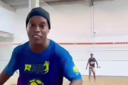【動画】ロナウジーニョ、圧倒的センスでサッカー以外のスポーツでも無双する