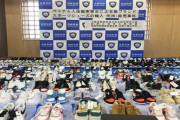 偽物のナイキのスニーカーをベトナムで仕入れベトナム人に売ったベトナム人を逮捕