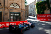 F1バクー決勝：メルセデスのボッタスが普通に走って入賞争いにすら絡めないという異常事態