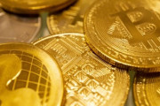 【悲報】ビットコイン、こっそり暴落
