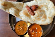 【画像】インドカレーに付いてくる謎チキン、うますぎる???