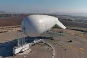 イスラエルが新ミサイル及びドローン防衛システムを発表…気球搭載型レーザー迎撃システム！
