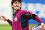 楽天・岸がユニ着て初の本格練習　ブルペンで捕手を座らせ70球「強い球はまだまだ」