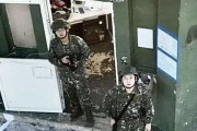 台湾国軍、兵士が中国ドローンに投石する動画受け…対無人機防衛システム配備へ！