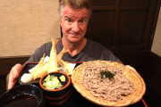 海外「たっぷり！」東京のそば屋からの食レポに夢中