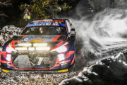 2021WRC第2戦フィンランド：SS8を終えてヒュンダイのタナクがトップ、ロバンペラ・ヌービルと続く