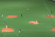【悲報】日ハムのセカンド、明らかに狙われてる件