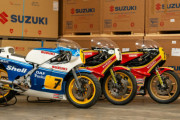 バリ―・シーンが操った3台のスズキバイクがまとめて展示される