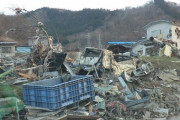 海外「日本の地震は本当に恐ろしい災害だ・・・」東日本大震災で街を襲った巨大津波にショックを受ける外国人