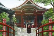 【悲報】神社専門家「お賽銭を硬貨で出すのは本当に無意味なんで止めて下さい」