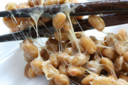 日本「外国人は納豆という食べ物にビビってるらしいな」