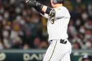阪神　大山悠輔(一二三遊外) .267 23本 87打点 OPS.827 ←来年から一塁固定