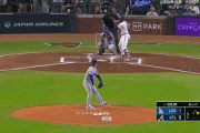 ドジャース、エドマンとキケ・ヘルナンデスの中継プレー！！！！！！！！！！！！！！