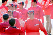 カープ日南秋季キャンプ打ち上げ！若手の成長に新井監督「100点満点でしょ！」