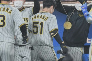 阪神・矢野監督が虎メダル贈呈役「ムードが上がるなら俺もやりたい」でさっそく３発