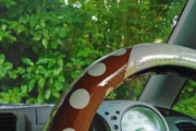 車のハンドルカバーあんじゃん？