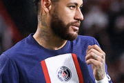 ネイマールが今夏パリSGを退団！？　ファンに自宅まで押しかけられ残留希望から心変わり