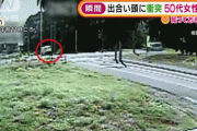 【動画】電柱が運転席を直撃、女性死亡　これはエグい…