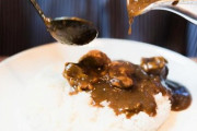 カレーを店で食うやつって情弱やろｗ