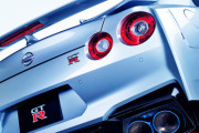 【クルマ】日産「GT-R」8月に生産終了！ “18年”の歴史に幕！ 夢の「国産スーパースポーツカー」再び消滅へ