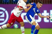 遠藤航、内転筋不安も6試合連続でフル出場　シュツットガルトはシャルケと1-1ドロー