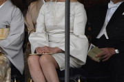 安倍総理の嫁・昭恵さん（57）ドレスコード無視のトンデモ衣装で登場でネット騒然ｗｗｗｗｗ