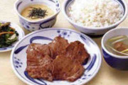 【徹底討論】牛タン定食に「とろろ」は必要なのか？
