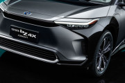 トヨタ、新型EV「bZ」発表！ スバルと共同開発
