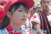 【画像】甲子園チアさん、カメラを睨みつけてしまうwwwwwwwwwwwwwww