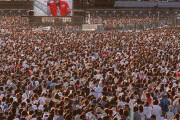 実は20万人動員ではなかったGLAY「伝説のライブ」の莫大費用