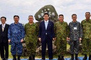 岸防衛相が陸上自衛隊の与那国駐屯地を視察「台湾の安定が重要」…中国を牽制する狙いも！