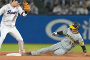 【阪神】中野拓夢、輝に負けんと今季３盗塁目！！
