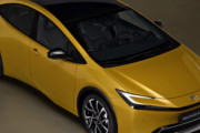 【悲報】新型プリウスPHEV、460万という超高級車になる