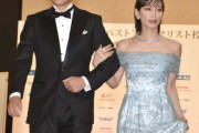 内田篤人、吉岡里帆をエスコート「妻から『デレデレするな、しっかりエスコートしてこい』と…」