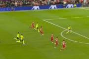 ◆画像◆アーセナル戦72分5人並んでゴールになだれ込むリバポのカウンターが一種異様な光景だと話題に！