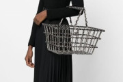 シャネルの買い物かごの値段ｗｗｗｗｗｗｗｗｗｗｗｗｗ