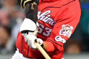 カープ西川龍馬、「スタメン1～9番」コンプリート！全打順で先発出場＆安打達成！プロ初4番任され決勝2点タイムリー！