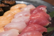 海外「日本の友人にSushiの作り方を教えてもらったぜ！！」掲示板で出会った日本人と友達になれた！と報告をする外国人