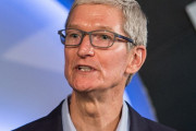 年収110億円 Appleのティム・クックCEO、社員の約1500倍も多く