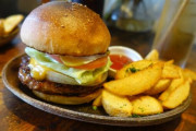 高級ハンバーガー食ったことないやろ？