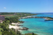 沖縄「冬暖かいいです夏暑くないです適度に都会です海きれいです」