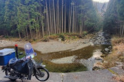 【画像】バイクで独り旅する男ってどう？