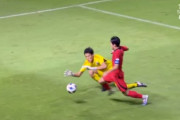 韓国人「U-17サッカー韓日戦の納得がいかない審判の判定集」